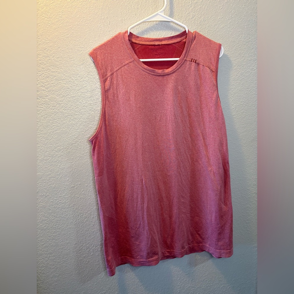 Lululemon Men’s Metal Vent Tech Muscle Tank